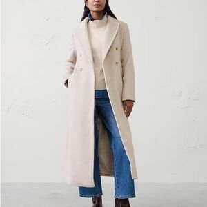 Elegant Cream Top Coat